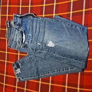 Enjean skinny, ripped jeans. Sz 9